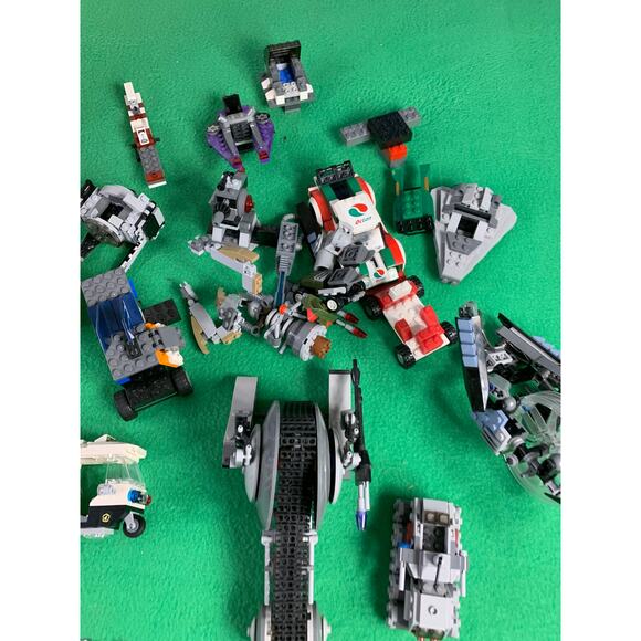 LEGO Transformers Wheeljack Building Blocks Play Set for Kids Multicolor Plastic - Picture 7 of 16